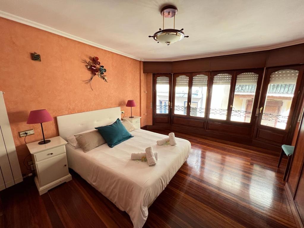 Bermeo Park Villa Exterior foto